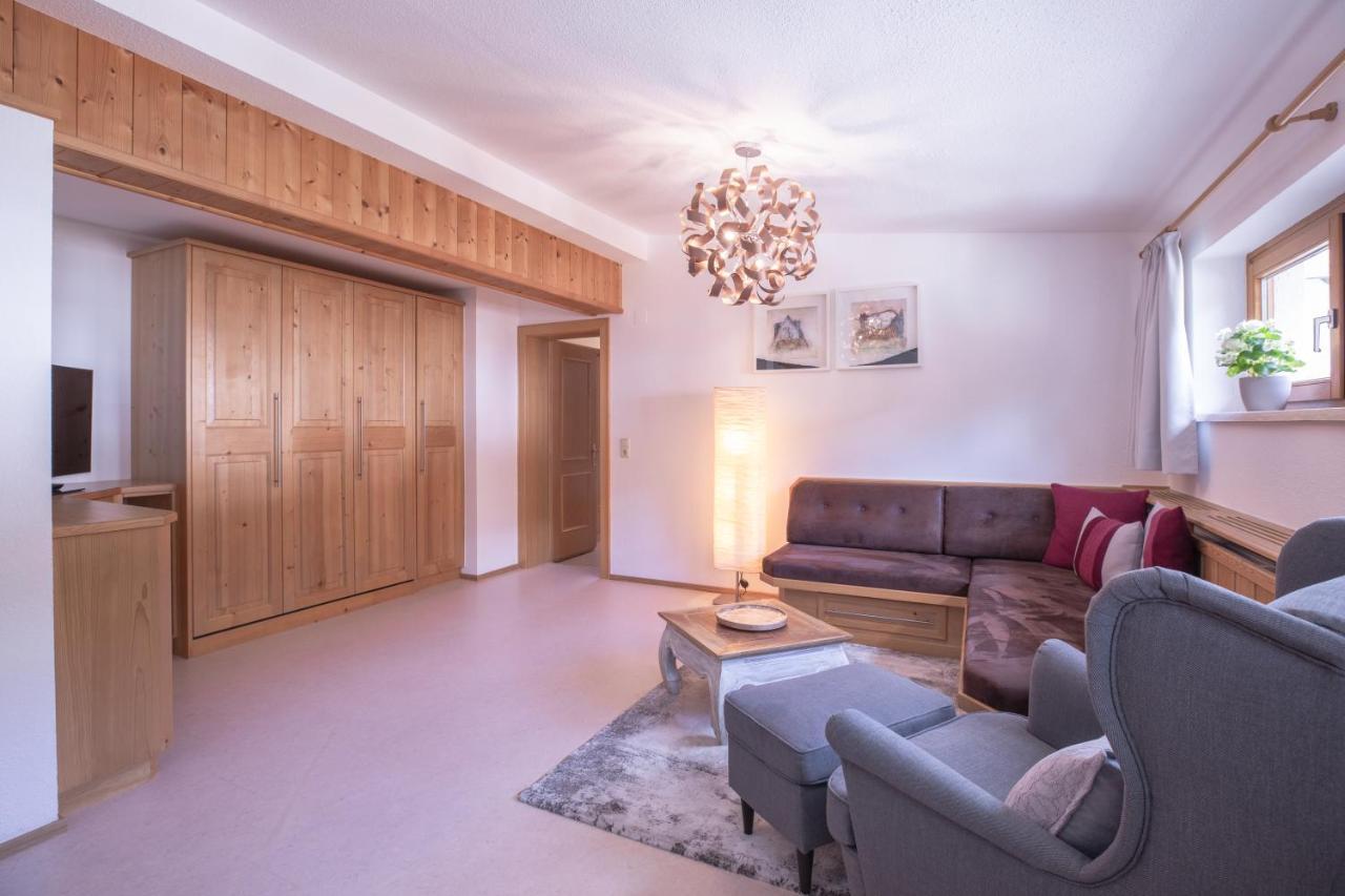 Haus Praxmarer Apartamento Sankt Anton am Arlberg Exterior foto